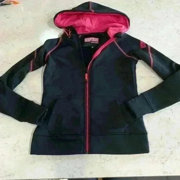 Keep Tight Hoodie 🎉 - Picture 1 of 8